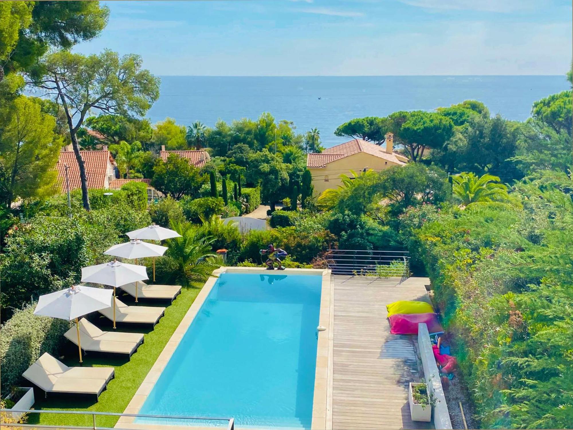 Villa Mediterranea 레지상브르 외부 사진